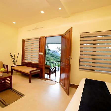 Golden Fern Resort Kanthalloor Εξωτερικό φωτογραφία